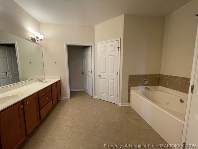 635-306 Marshtree Lane, Fayetteville, NC 28314