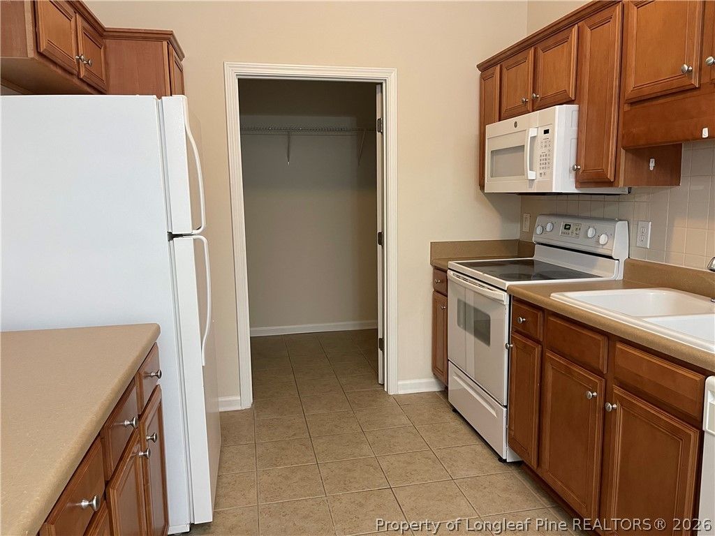 635-306 Marshtree Lane, Fayetteville, NC 28314 — photo 9
