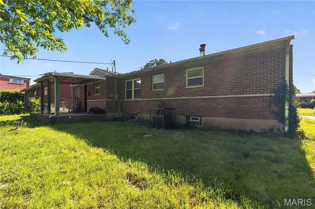 9925 Glen Owen Drive, St Louis, MO 63136