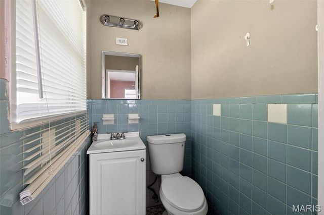 9925 Glen Owen Drive, St Louis, MO 63136