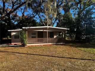 4704 E SEWARD STREET, Tampa, FL 33617