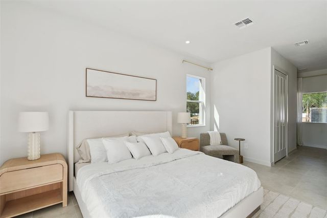 443 SKYFIELD COURT, Lady Lake, FL 32159