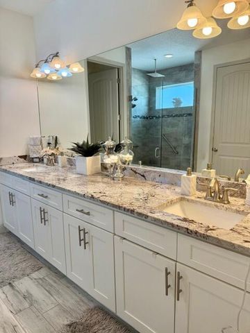424 SW Ridgecrest Drive, Port St. Lucie, Port St Lucie, FL 34953