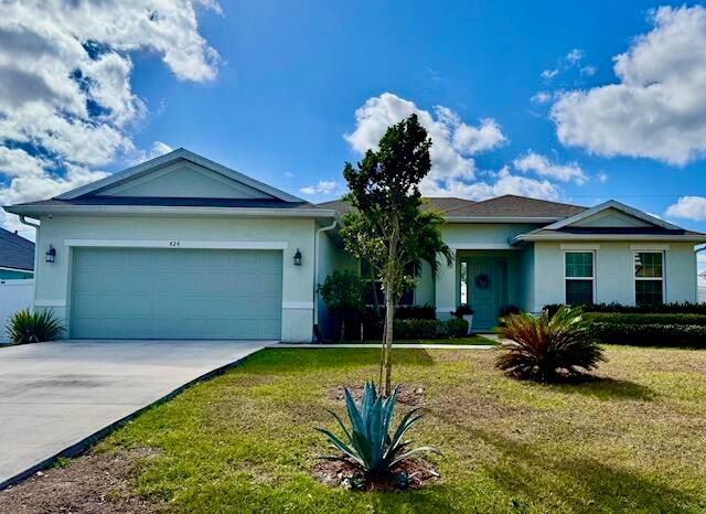 424 SW Ridgecrest Drive, Port St. Lucie, Port St Lucie, FL 34953