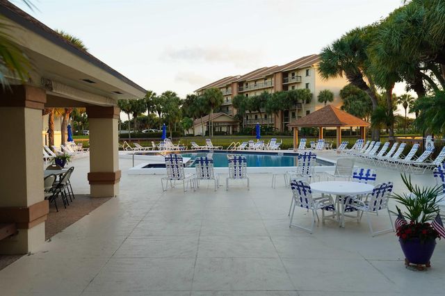 2101 Marina Isle Way 104, Jupiter, FL 33477