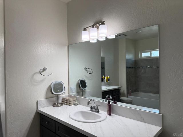 1701 chase, Corcoran, CA 93212