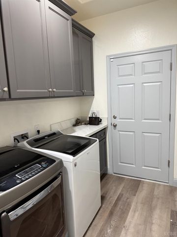 1701 chase, Corcoran, CA 93212