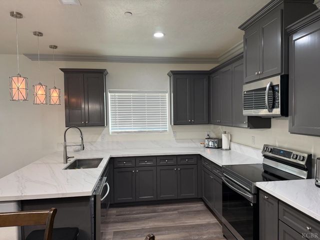 1701 chase, Corcoran, CA 93212