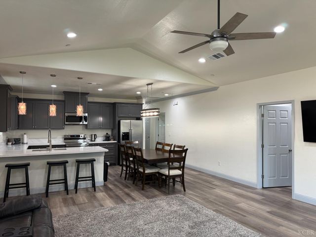 1701 chase, Corcoran, CA 93212