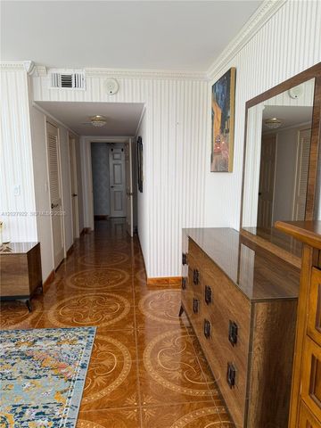 2500 Parkview Dr 1712, Hallandale Beach, FL 33009