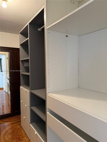 2500 Parkview Dr 1712, Hallandale Beach, FL 33009