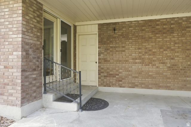 4615 S BALSAM AVE, Taylorsville, UT 84123
