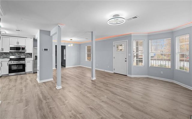 613 Waynes SE Court, Atlanta, GA 30354