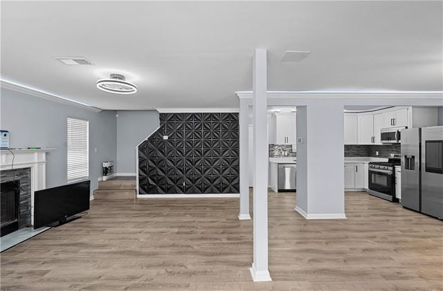 613 Waynes SE Court, Atlanta, GA 30354