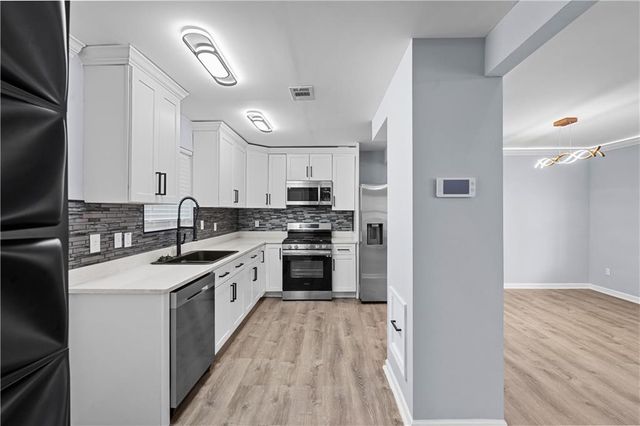 613 Waynes SE Court, Atlanta, GA 30354