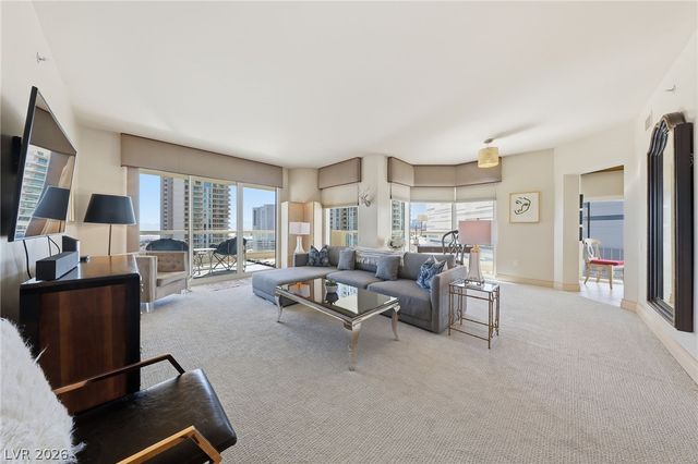 2747 Paradise Road 1205, Las Vegas, NV 89109
