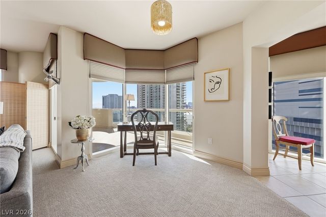 2747 Paradise Road 1205, Las Vegas, NV 89109