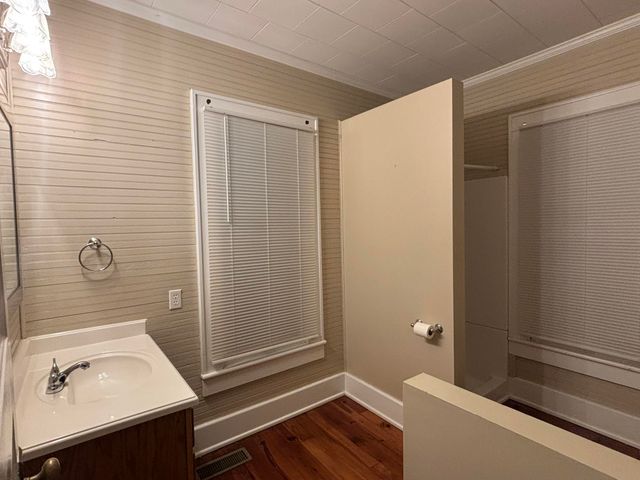 97 Wheeler Avenue, Pikeville, TN 37367