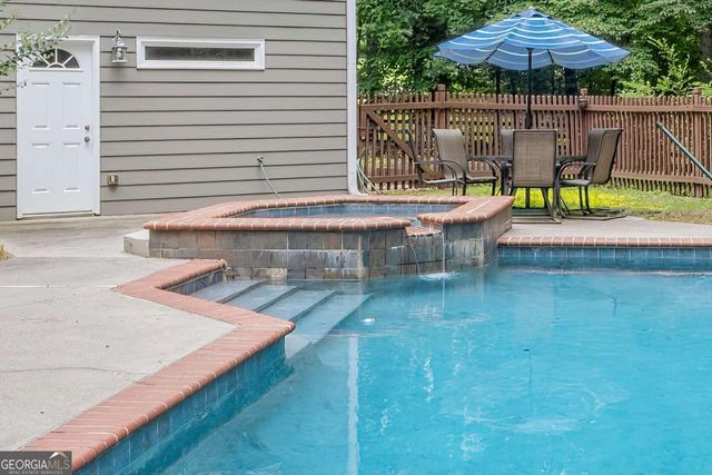 231 Trenton Lane, Canton, GA 30115