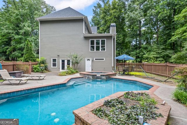 231 Trenton Lane, Canton, GA 30115
