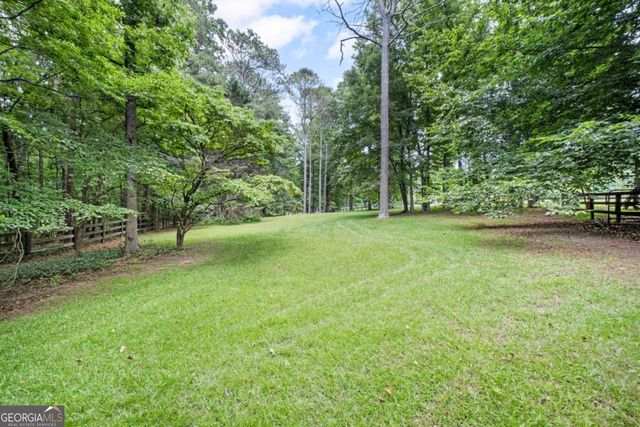 231 Trenton Lane, Canton, GA 30115