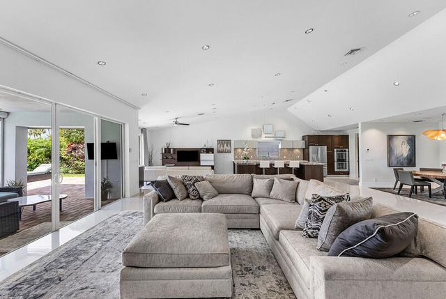 4840 Cherry Laurel Lane, Delray Beach, FL 33445