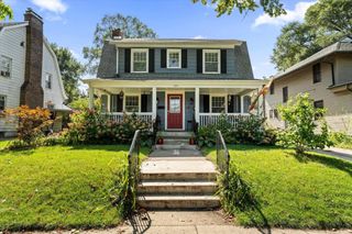 525 Edgewater Drive, South Bend, IN 46601