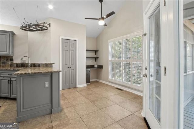 6604 Windbrook Way, Flowery Branch, GA 30542