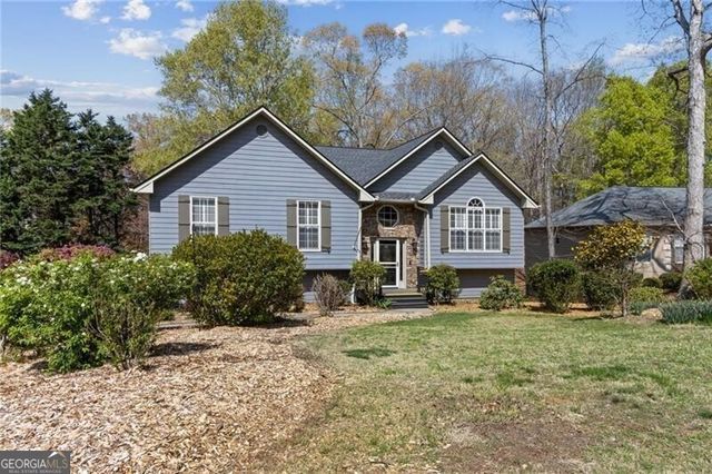 6604 Windbrook Way, Flowery Branch, GA 30542