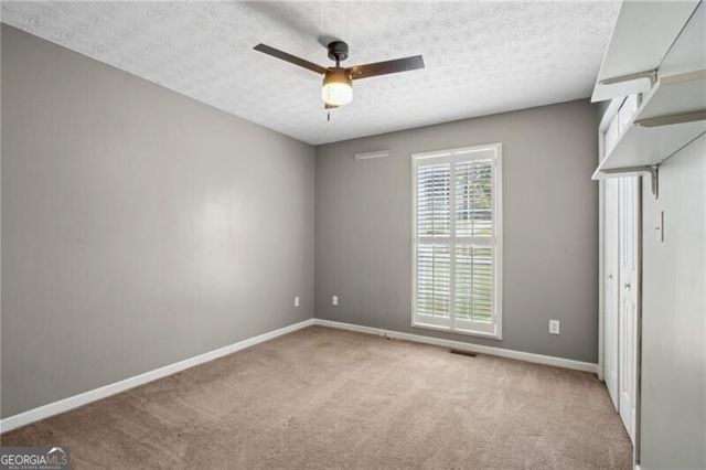 6604 Windbrook Way, Flowery Branch, GA 30542