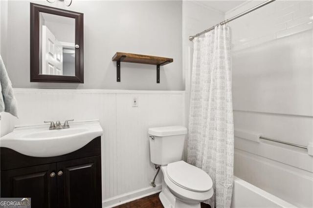 6604 Windbrook Way, Flowery Branch, GA 30542