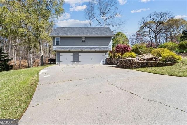 6604 Windbrook Way, Flowery Branch, GA 30542