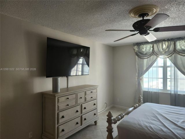 3725 S Ocean Drive 1108, Hollywood, FL 33019
