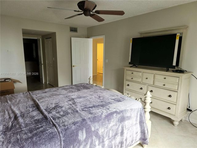 3725 S Ocean Drive 1108, Hollywood, FL 33019