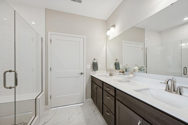 608 Grouse Way, New Richmond, WI 54017
