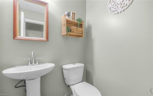 5401 Glenville CIR, Virginia Beach, VA 23464