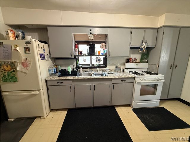 2927 Birch Avenue, Niagara, NY 14305