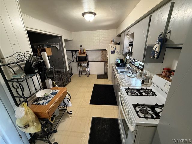 2927 Birch Avenue, Niagara, NY 14305