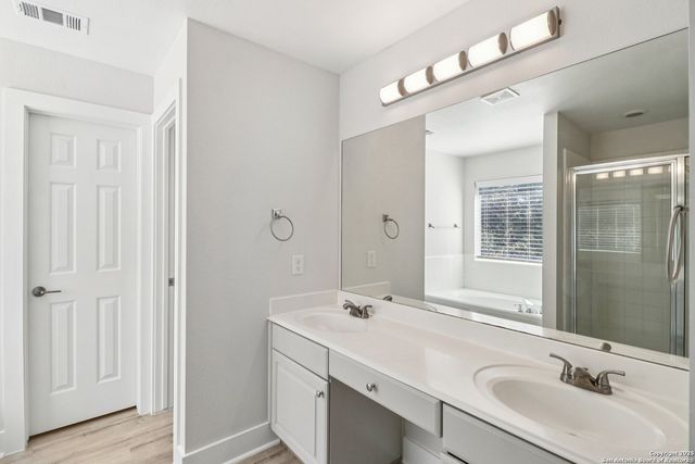 23607 Silver Creek, San Antonio, TX 78260