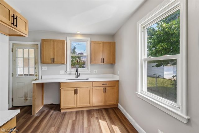 20831 Naumann Avenue, Euclid, OH 44123