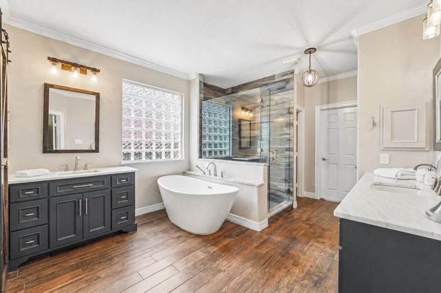 2110 Lost Maples Trail, Kingwood, TX 77345