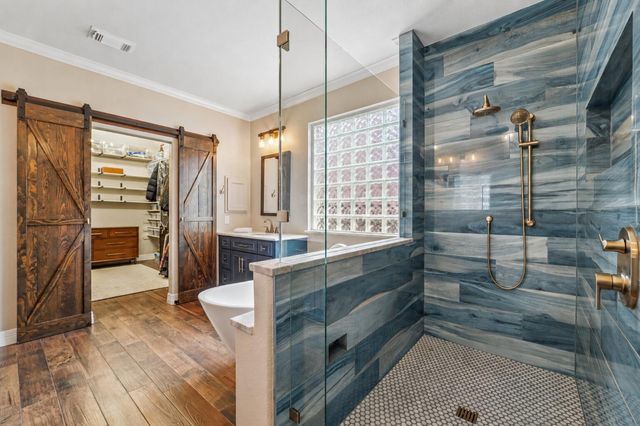 2110 Lost Maples Trail, Kingwood, TX 77345