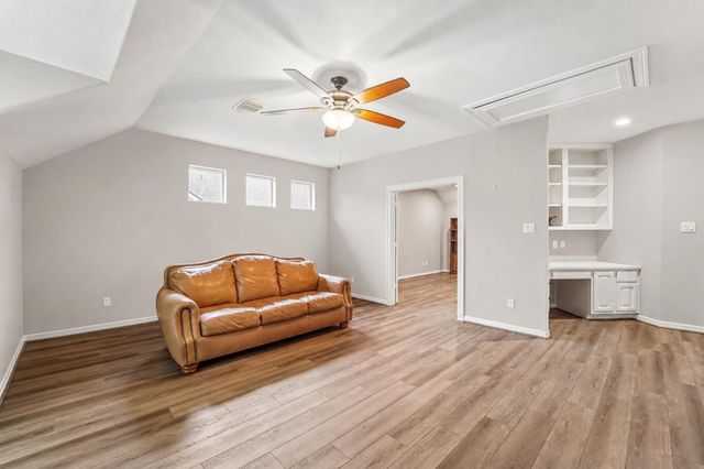 2110 Lost Maples Trail, Kingwood, TX 77345