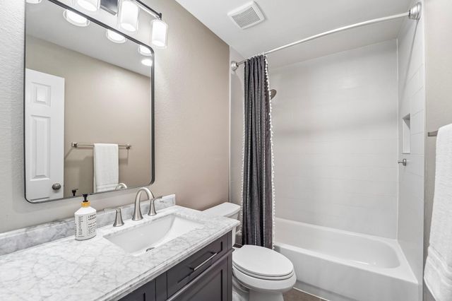 2110 Lost Maples Trail, Kingwood, TX 77345