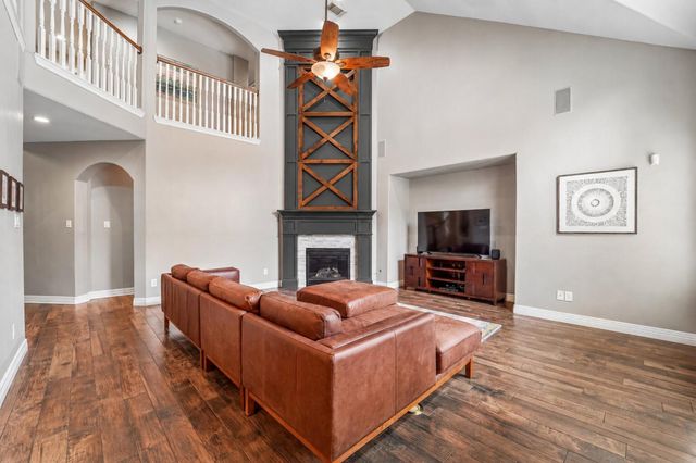 2110 Lost Maples Trail, Kingwood, TX 77345