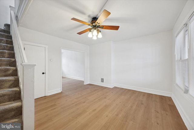 2502 S ROBINSON ST, Philadelphia, PA 19142