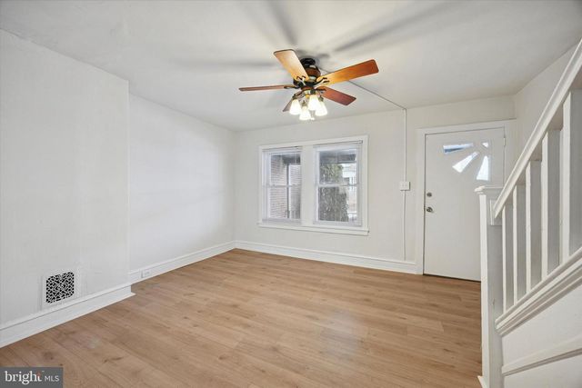 2502 S ROBINSON ST, Philadelphia, PA 19142