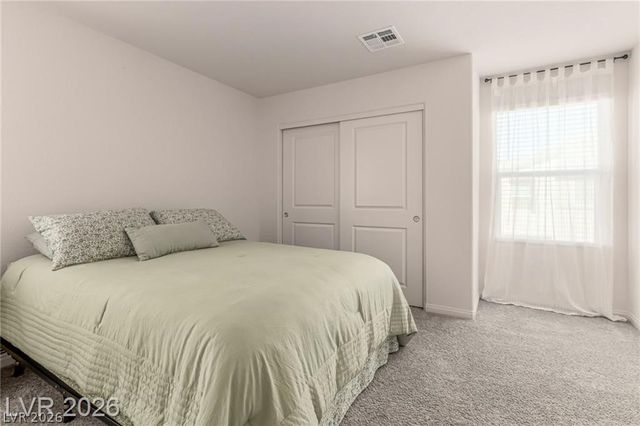 2829 Champagne Gold Avenue, North Las Vegas, NV 89086