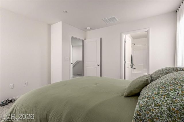 2829 Champagne Gold Avenue, North Las Vegas, NV 89086