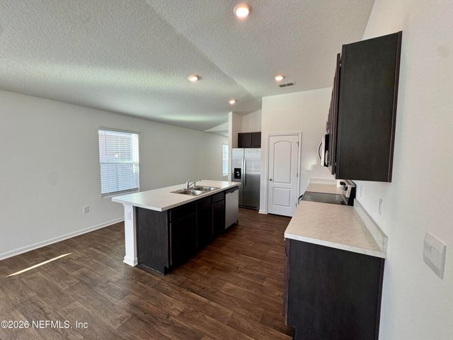 12629 EUROPEAN BEECH Road, Jacksonville, FL 32218